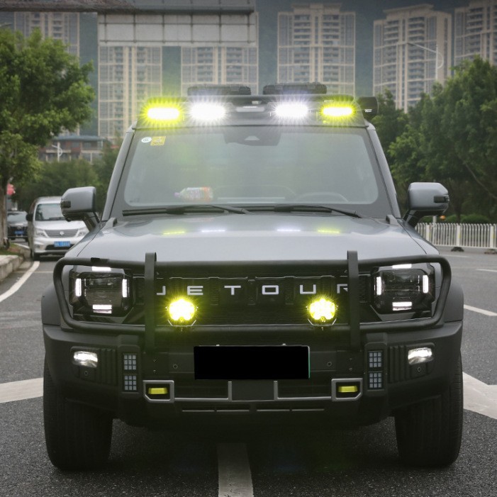Auto Dakspoiler Met Vier Spotl - Travel Accessories In Car recensie en prijs